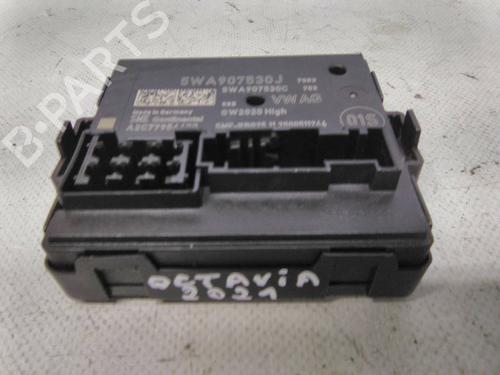 Used Electronic module Electronic module SKODA OCTAVIA IV Combi (NX5, PV5) 2.0 TDi (150 hp) 19876986 19876986
