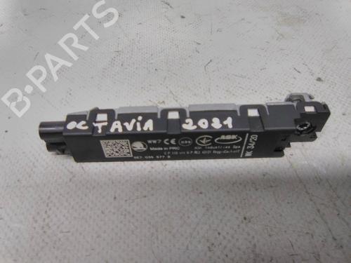 Used Electronic module Electronic module SKODA OCTAVIA IV Combi (NX5, PV5) 2.0 TDi (150 hp) 19876987 19876987