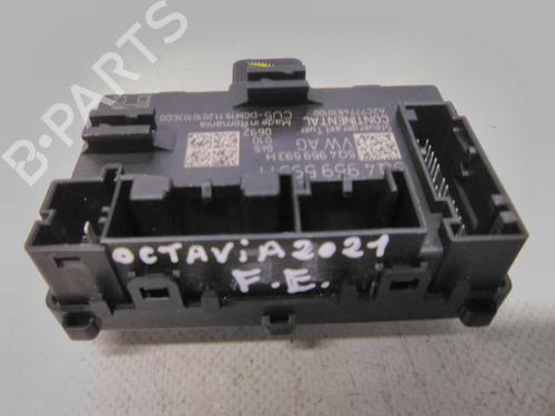 Used Electronic module Electronic module SKODA OCTAVIA IV Combi (NX5, PV5) 2.0 TDi (150 hp) 19877000 19877000