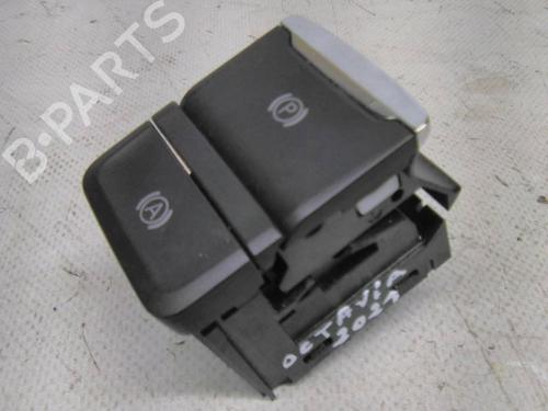 Used Switch Switch SKODA OCTAVIA IV Combi (NX5, PV5) 2.0 TDi (150 hp) 19876983 19876983