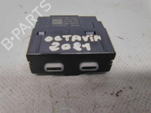 Used Electronic module Electronic module SKODA OCTAVIA IV Combi (NX5, PV5) 2.0 TDi (150 hp) 19877014 19877014