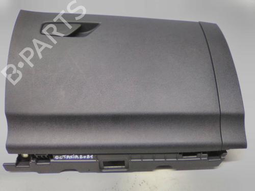 Used Glove box Glove box 19877031 19877031