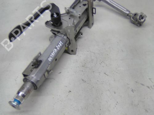 Used Steering column Steering column 19877057 19877057
