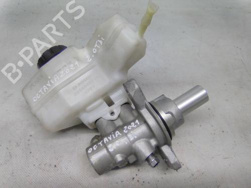 Used Brake master cylinder Brake master cylinder 19877083 19877083