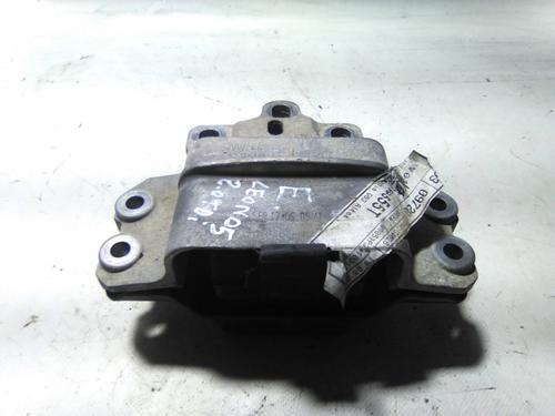 Used Gearbox mount Gearbox mount SEAT LEON (1P1) 2.0 TDI (136 hp) 19877129 19877129