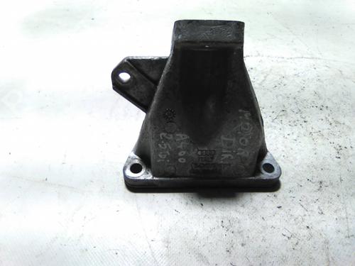 Used Engine mount Engine mount AUDI A4 B5 (8D2) 2.5 TDI quattro (150 hp) 19809024 19809024