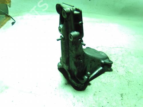 Used Engine mount Engine mount VW PASSAT B3/B4 (3A2, 35I) 1.6 TD (80 hp) 22937151 22937151