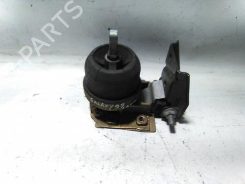 Used Gearbox mount Gearbox mount 19809143 19809143