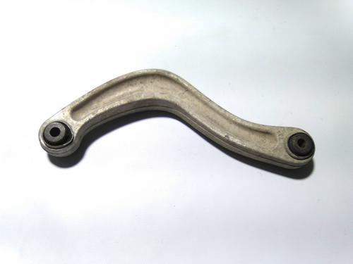 Used Right rear suspension arm Right rear suspension arm 22937694 22937694