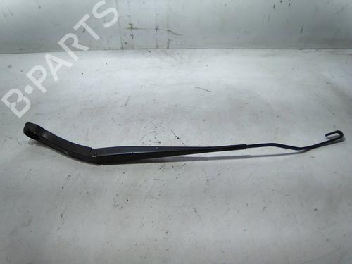 Used Front windshield wiper arm Front windshield wiper arm FIAT SCUDO Bus (270_, 272_) 1.6 D Multijet (90 hp) 19809946 19809946