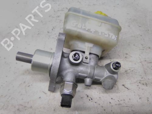 Used Brake master cylinder Brake master cylinder 19812230 19812230