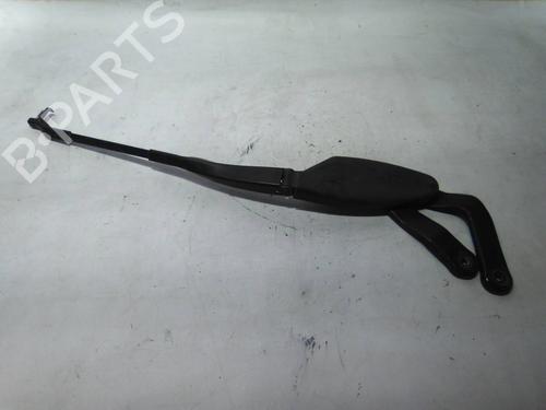 Used Front windshield wiper arm Front windshield wiper arm 19812339 19812339