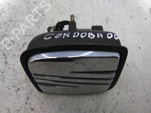 Used Tailgate handle Tailgate handle SEAT CORDOBA (6K1, 6K2) 1.6 i (101 hp) 19812359 19812359