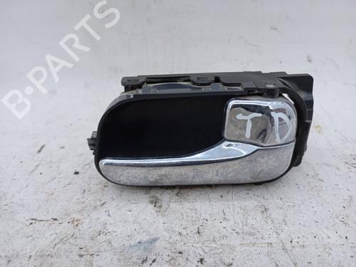 Used Rear right interior door handle Rear right interior door handle 25724291 25724291