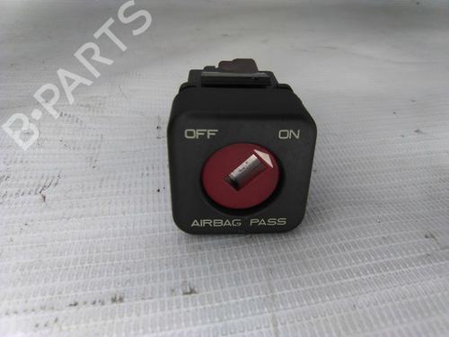 Used Switch Switch CITROËN C4 I (LC_) 1.6 HDi (109 hp) 19812680 19812680