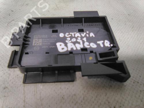 Used Electronic module Electronic module SKODA OCTAVIA IV Combi (NX5, PV5) 2.0 TDi (150 hp) 19812964 19812964