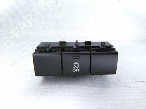Used Switch Switch PEUGEOT 208 I (CA_, CC_) 1.4 HDi (68 hp) 19813102 19813102