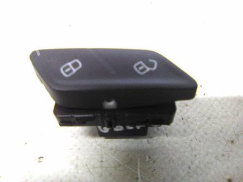 Used Switch Switch VW GOLF VII Variant (BA5, BV5) 1.6 TDI (105 hp) 19813222 19813222