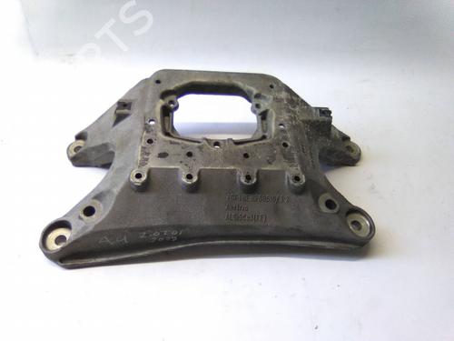 Used Gearbox mount Gearbox mount AUDI A4 B8 Avant (8K5) 2.0 TDI (163 hp) 19813397 19813397