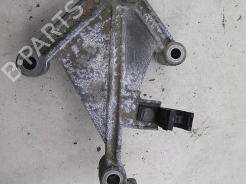 Used Gearbox mount Gearbox mount 19813470 19813470