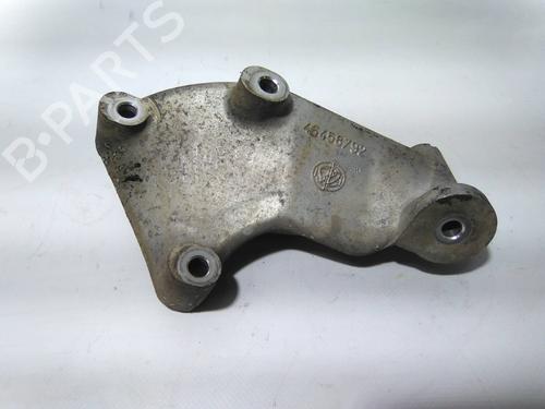 Used Gearbox mount Gearbox mount ALFA ROMEO 156 Sportwagon (932_) 1.9 JTD (932.B2B00) (110 hp) 19813548 19813548