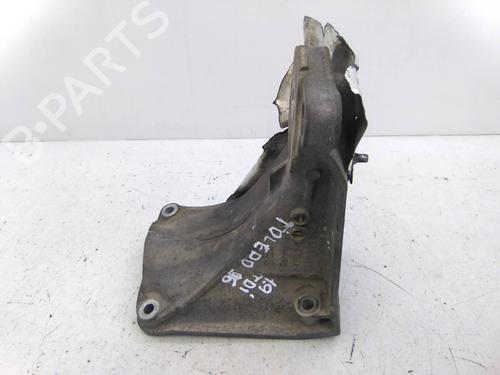 Used Engine mount Engine mount SEAT TOLEDO I (1L2) 1.9 TDI (90 hp) 19813729 19813729