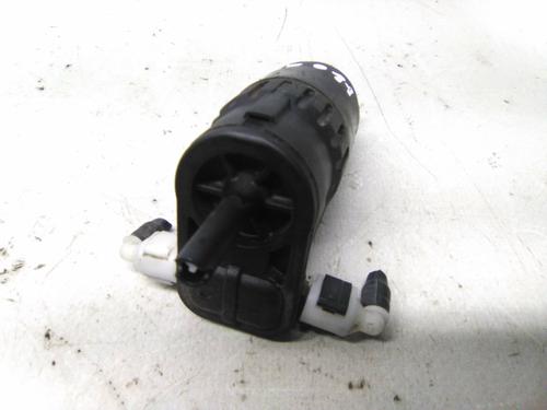 Used Washer pump Washer pump VW POLO V (6R1, 6C1) 1.2 TDI (75 hp) 19813889 19813889
