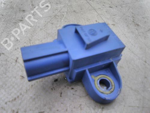 Used Electronic module Electronic module VW PASSAT B6 (3C2) 1.9 TDI (105 hp) 19814012 19814012