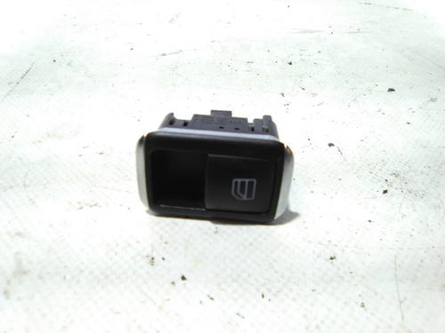 Used Switch Switch MERCEDES-BENZ CLA Coupe (C117) CLA 250 4-matic (117.346) (211 hp) 19814280 19814280