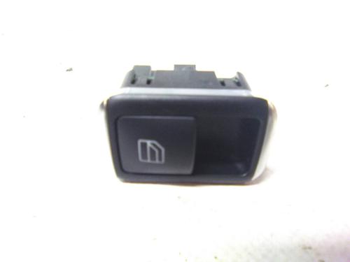 Used Switch Switch MERCEDES-BENZ CLA Coupe (C117) CLA 250 4-matic (117.346) (211 hp) 19814326 19814326