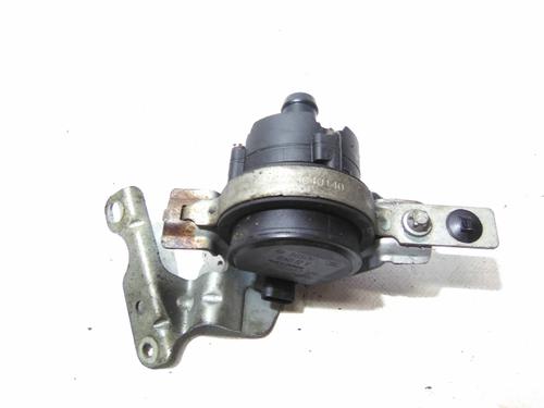 Used Auxiliary water pump Auxiliary water pump MERCEDES-BENZ CLA Coupe (C117) CLA 250 4-matic (117.346) (211 hp) 19814345 19814345