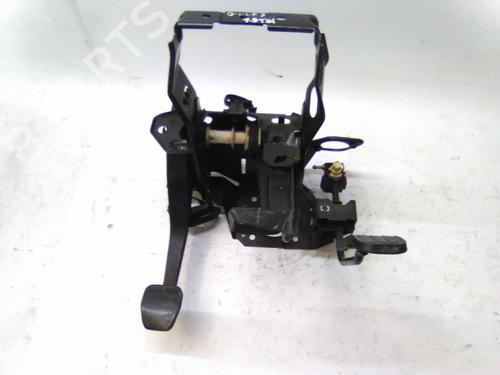 Pedal Pedal VW GOLF III (1H1) 1.9 D (64 hp) 22944421 22944421
