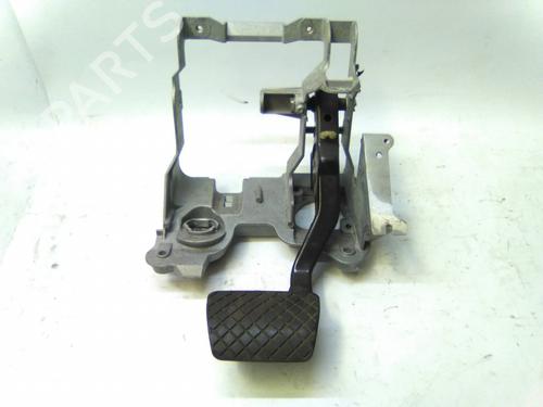 Used Pedal Pedal AUDI A5 (8T3) 2.0 TDI (170 hp) 19814615 19814615