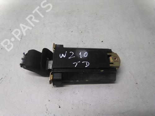 other-mercedes-benz-e-class-w210-e-200-210035-0-1995-1996-1997-1998-1999-2000-2001-2002-2003-19814975 main image