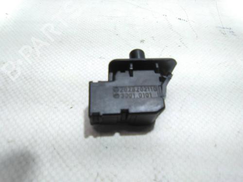 Used Electronic module Electronic module MERCEDES-BENZ E-CLASS (W210) E 200 (210.035) (136 hp) 19815007 19815007