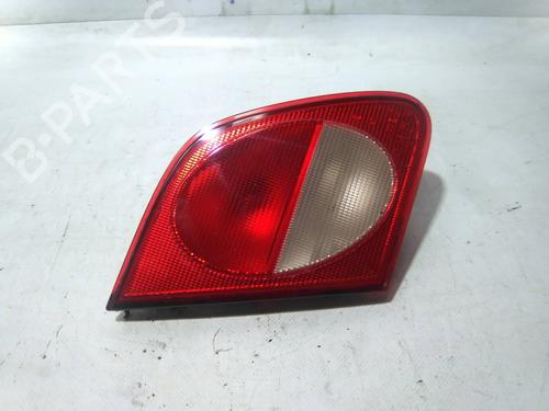 Used Left tailgate light Left tailgate light MERCEDES-BENZ E-CLASS (W210) E 200 (210.035) (136 hp) 19815018 19815018