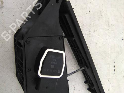 Pedal Pedal SMART FORTWO Cabrio (451) 1.0 (451.431, 451.480) (71 hp) 19815403 19815403