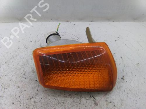 Used Left front indicator Left front indicator PEUGEOT 205 Hatchback Van 1.1 (49 hp) 19815649 19815649