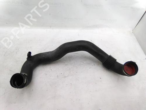 Used Intercooler pipe Intercooler pipe RENAULT MASTER II Bus (JD) 2.5 dCi 100 (JDCV, JD1W) (99 hp) 19815684 19815684