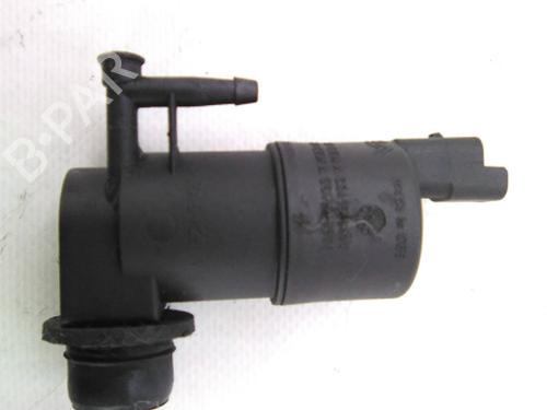 Used Washer pump Washer pump RENAULT MASTER II Bus (JD) 2.5 dCi 100 (JDCV, JD1W) (99 hp) 19815676 19815676
