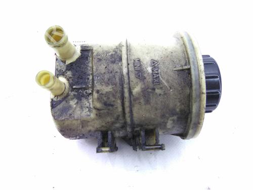 Used Power steering reservoir Power steering reservoir 19815736 19815736