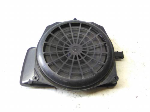 Used Speaker Speaker AUDI A4 B6 (8E2) 2.0 (130 hp) 22944565 22944565