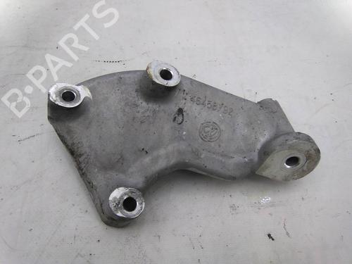 Used Gearbox mount Gearbox mount ALFA ROMEO 156 Sportwagon (932_) 1.9 JTD 16V (932BXE00) (140 hp) 19815869 19815869