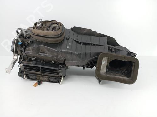 Used Heater matrix box Heater matrix box VW GOLF V (1K1) 2.0 TDI (136 hp) 30915338 30915338