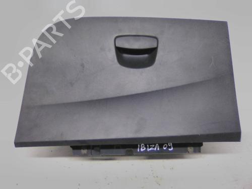 Used Glove box Glove box 22944645 22944645