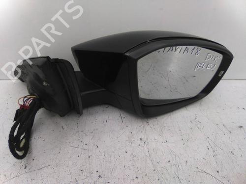 Used Right mirror Right mirror SKODA OCTAVIA III (5E3, NL3, NR3) 2.0 TDI (150 hp) 19816431 19816431