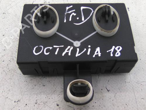 Used Electronic module Electronic module SKODA OCTAVIA III (5E3, NL3, NR3) 2.0 TDI (150 hp) 19816493 19816493