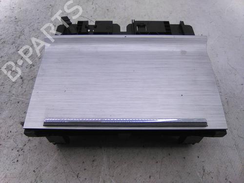 Used Cup/Object holder Cup/Object holder SKODA OCTAVIA III (5E3, NL3, NR3) 2.0 TDI (150 hp) 19816529 19816529