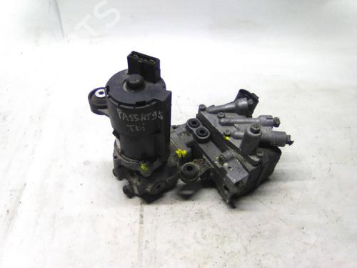 Used ABS pump ABS pump VW PASSAT B3/B4 (3A2, 35I) 1.6 TD (80 hp) 22944813 22944813