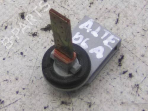 Used Electronic module Electronic module SEAT ALTEA (5P1) 1.9 TDI (105 hp) 19816924 19816924